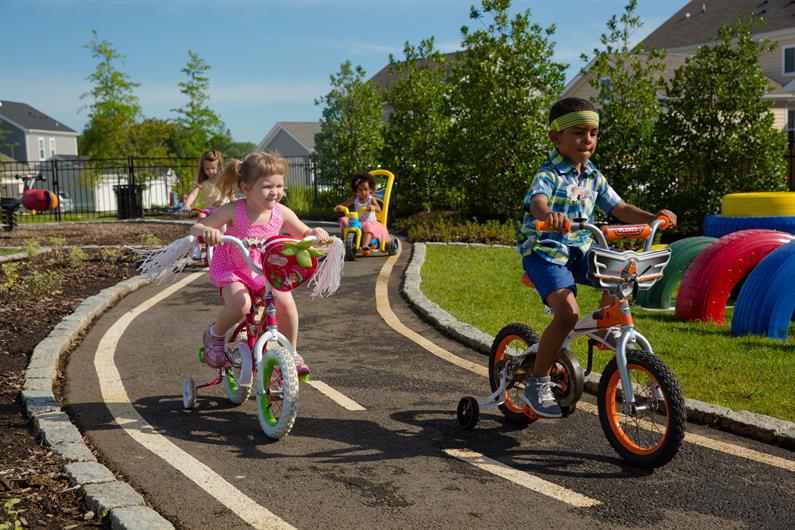 CHOOSE A WALK-OUT BASEMENT, CUL-DE-SAC, OR NO REAR NEIGHBOR HOMESITE  