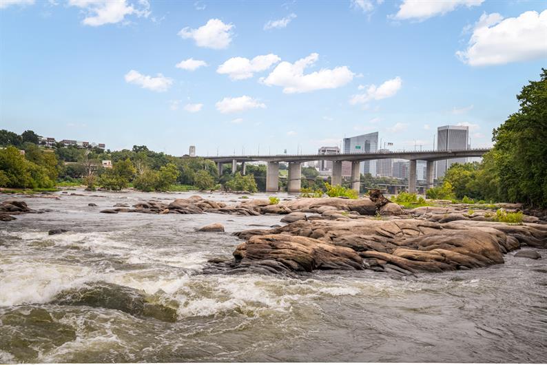 Walkable to the James River park system 