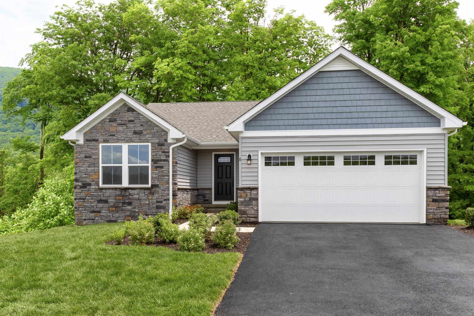 available home in Highlands of Peppers Creek