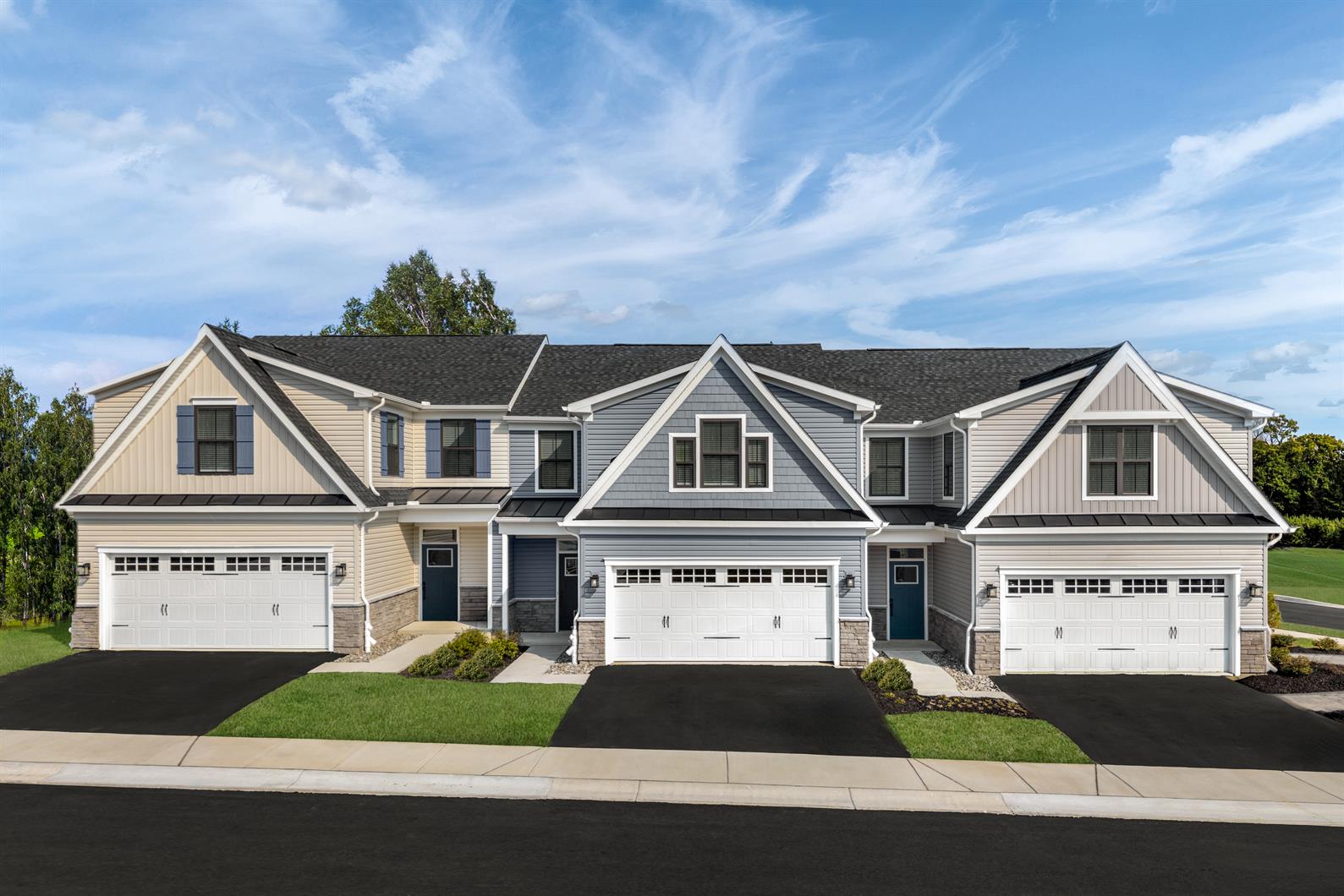 available home in Magnolia Ridge Villas