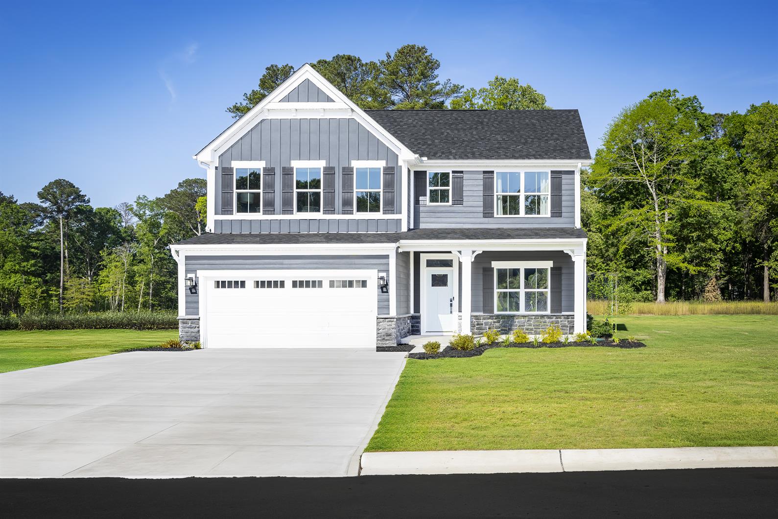 available home in Pine Ridge Estates