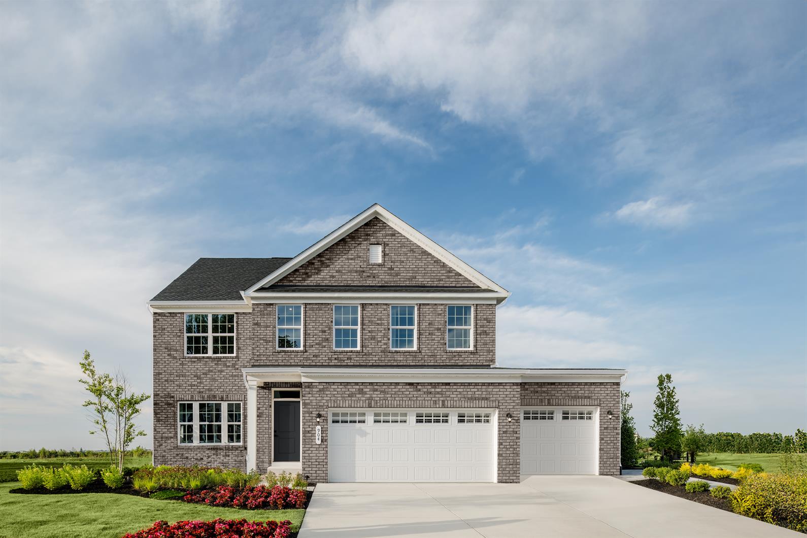 available home in Leeland