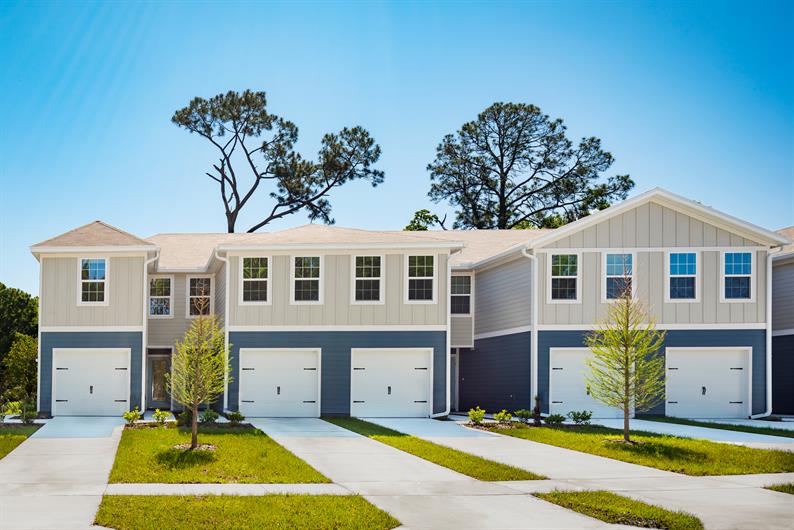 Welcome Home to Creekbend in Jacksonville, FL! 