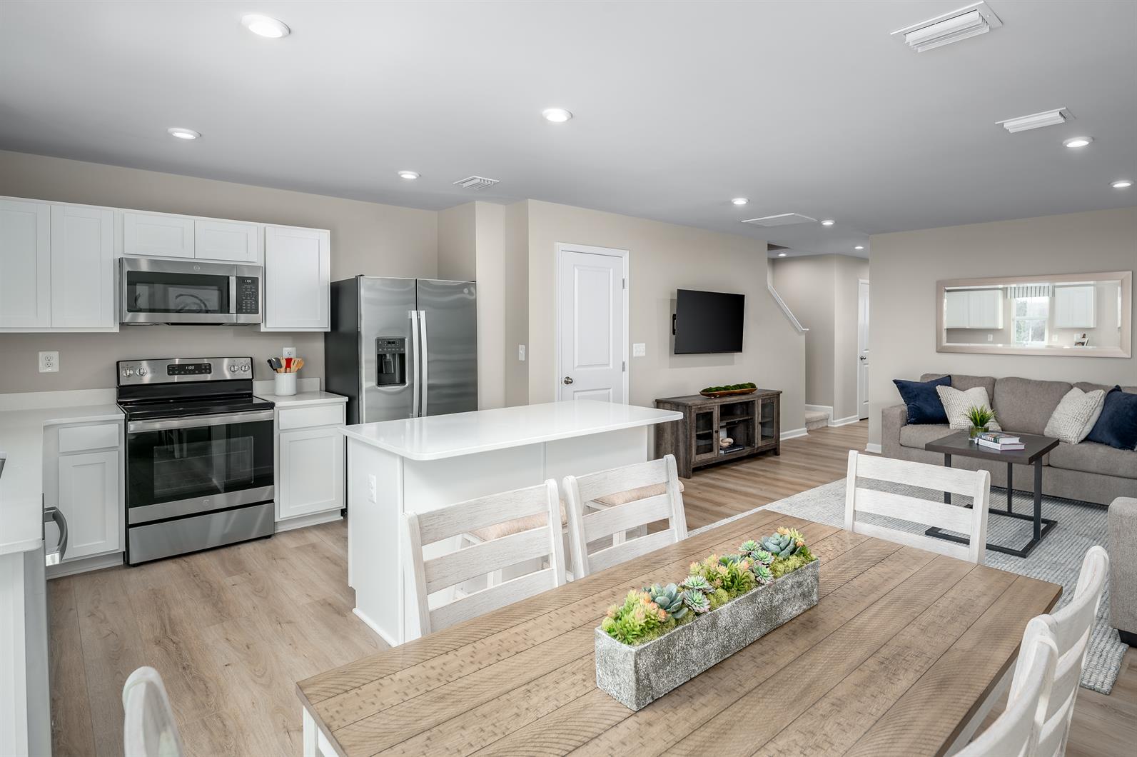 available home in The Summit