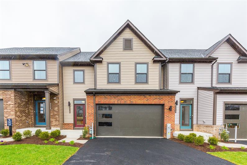 Tanyard Shores 55+ Villas Villas and MainLevel Owner's Suite Homes for