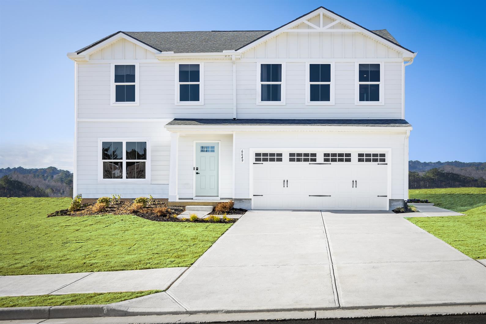 available home in Sparwood Farms