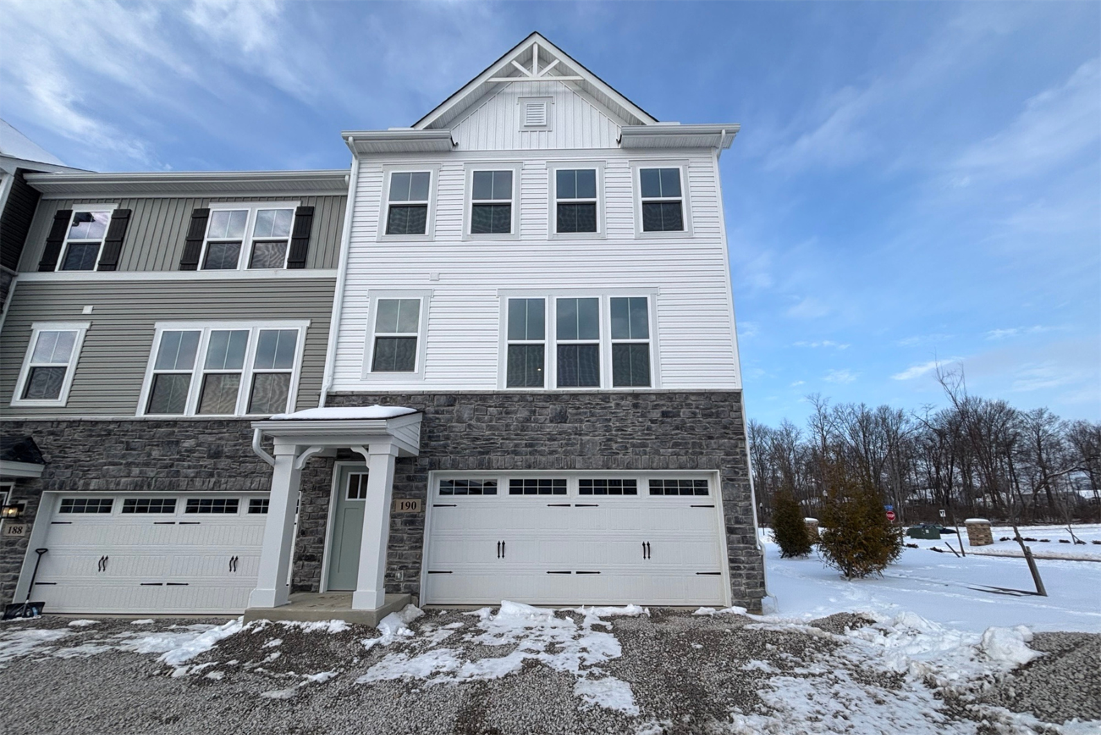 available home in Terra Alta Towns