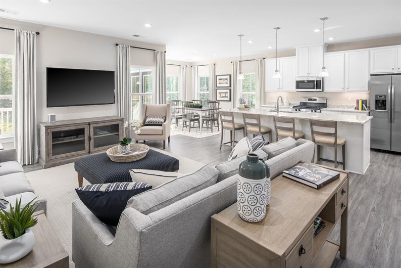 Anchors Run SingleFamily Homes and Resort/Beach Homes featuring MainLevel Owner's Suites for