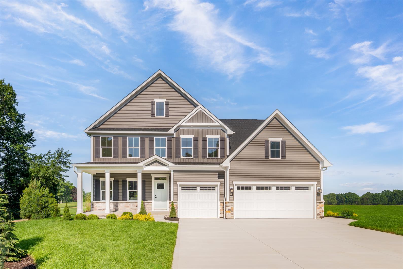 available home in Pine Ridge Estates