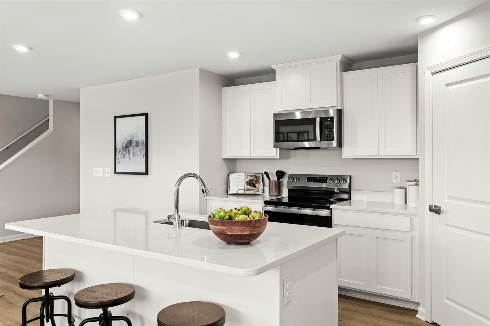 available home in Fox Valley