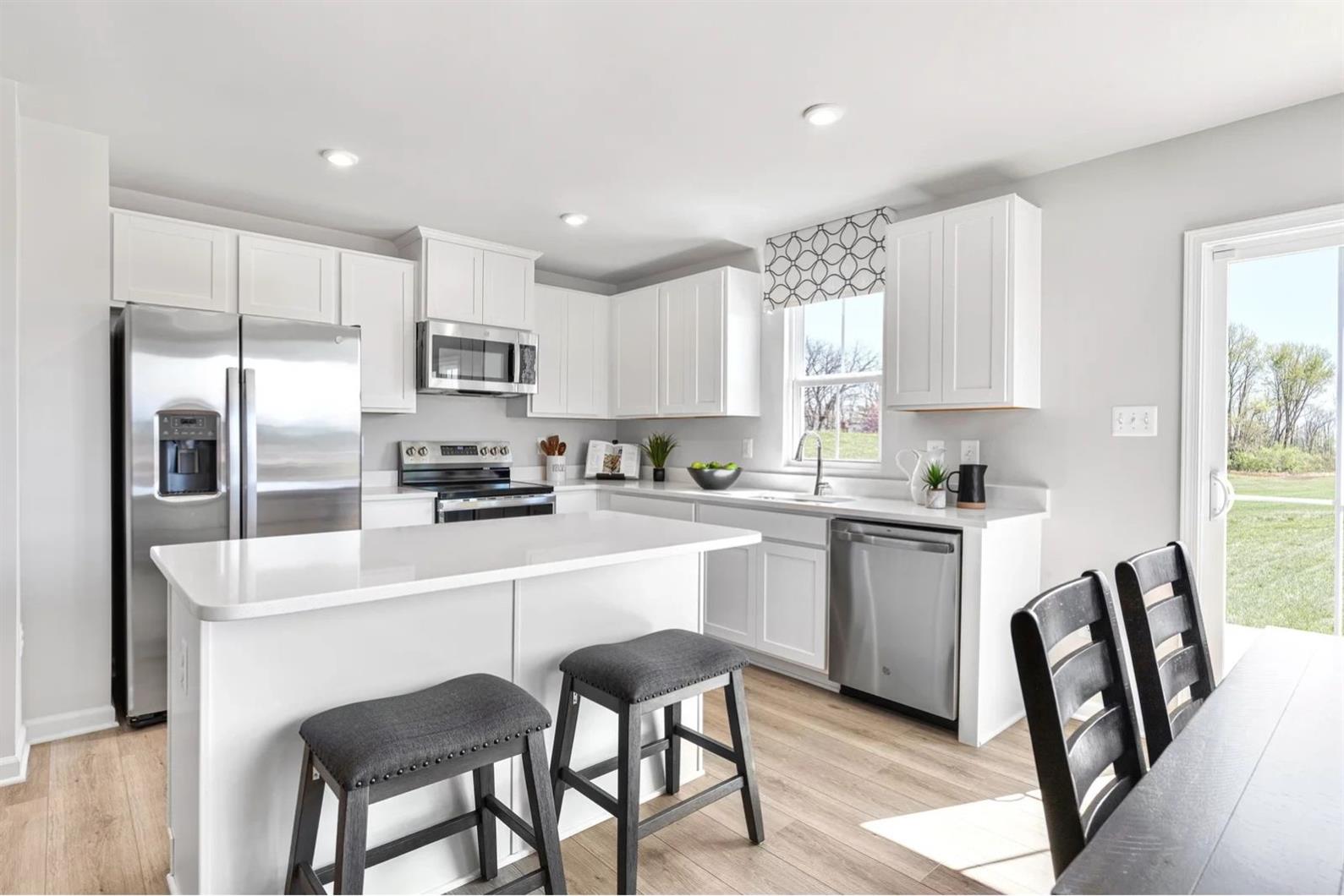 available home in Glendean Pointe