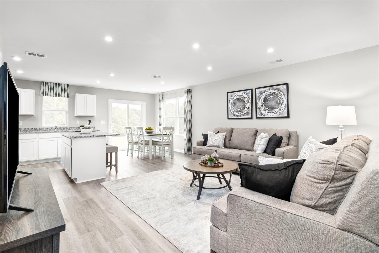 available home in The Summit