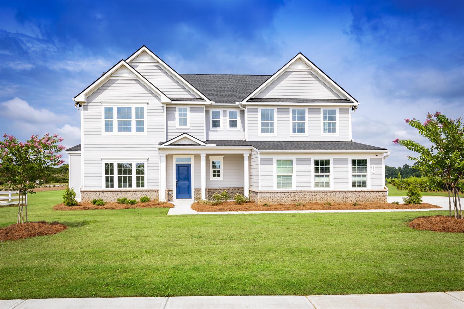 available home in Thorndale Woods Singles