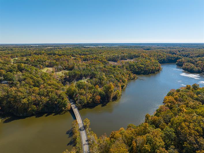 Graystone at Abel Lake SingleFamily Homes MainLevel Owner's Suites