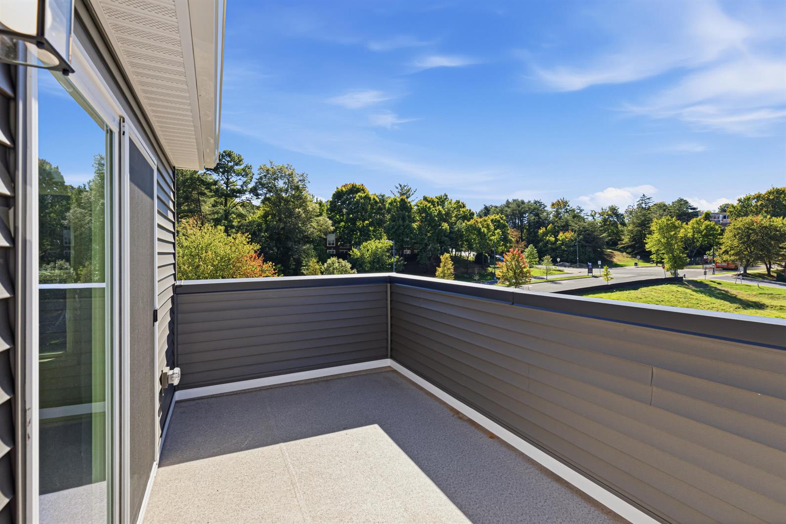 available home in Fort Lincoln