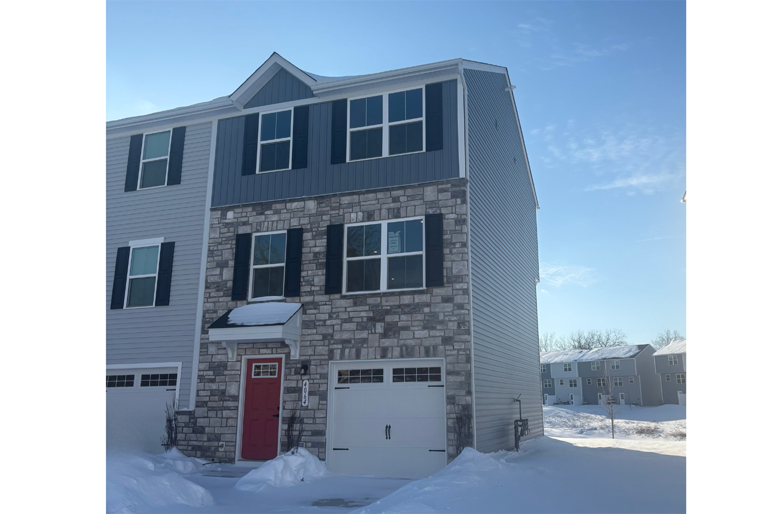 available home in Heathermere Woods