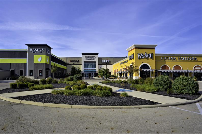 SHOP TIL YOU DROP AT NEARBY FAIRFIELD COMMONS 