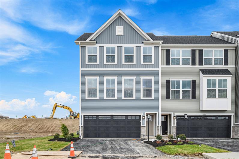 Available home in Scenic Ridge