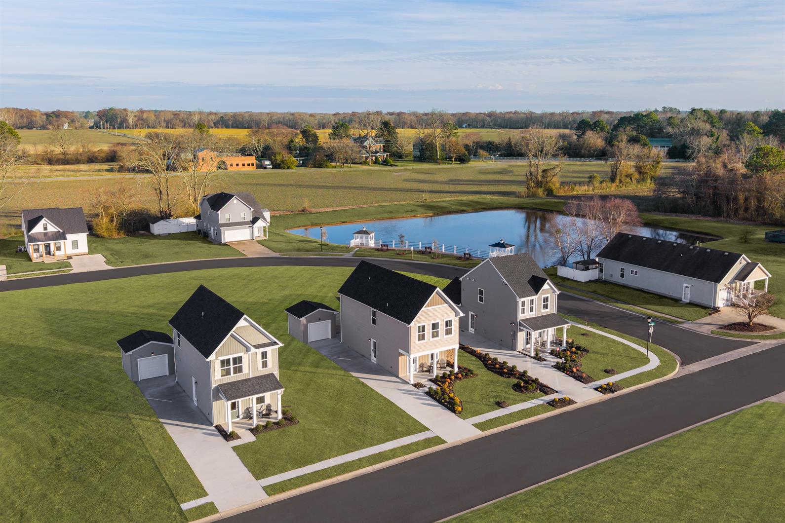 available home in Colonial Village