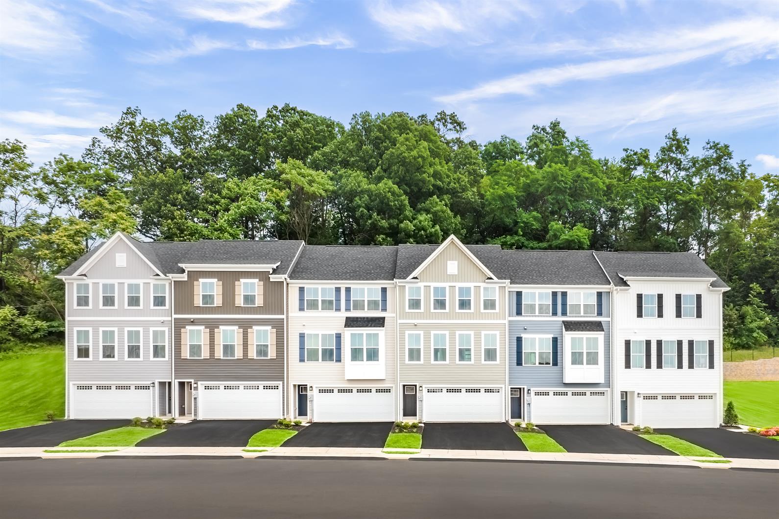 available home in Penn West