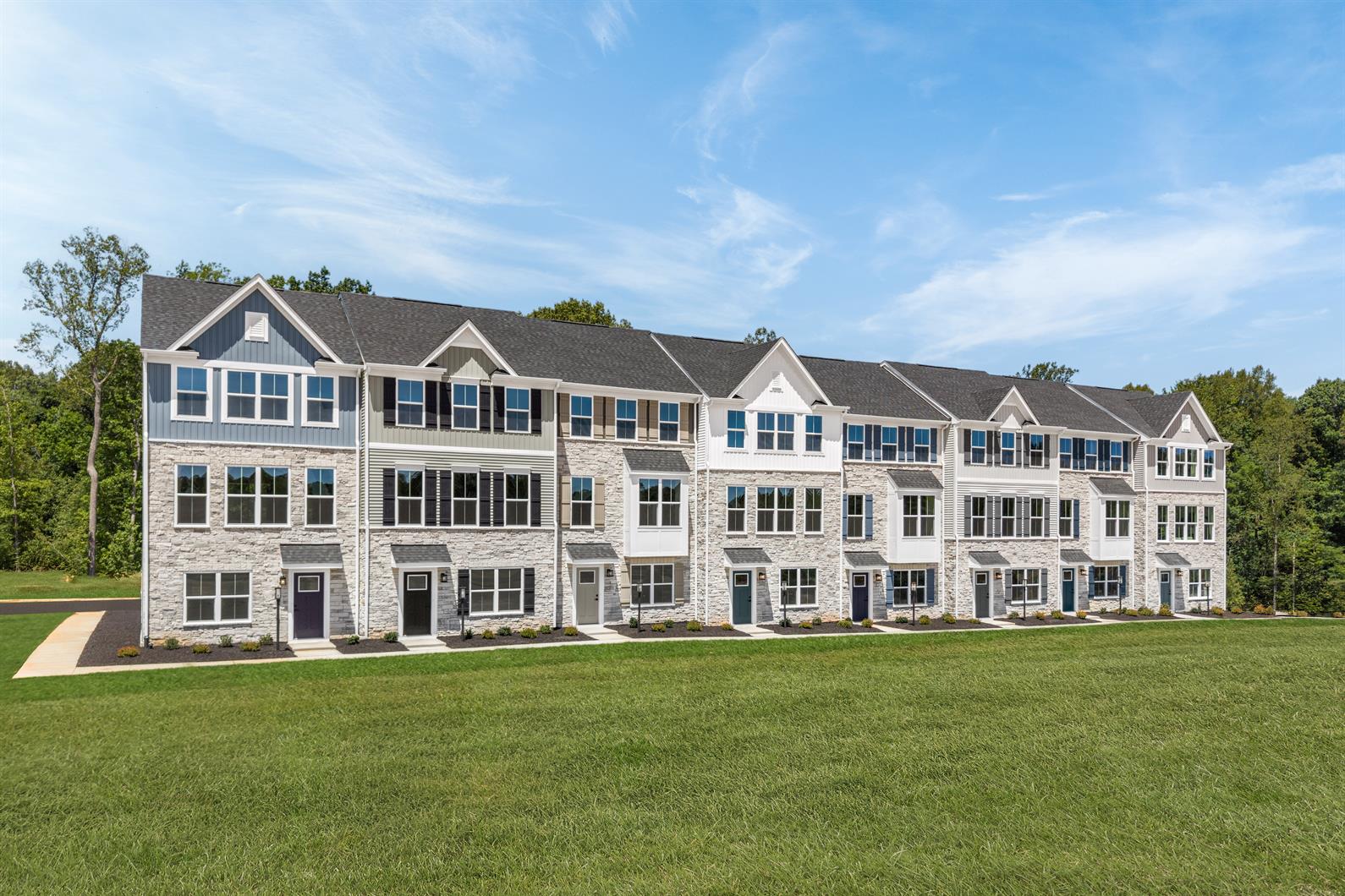 available home in Cloverleigh Towns