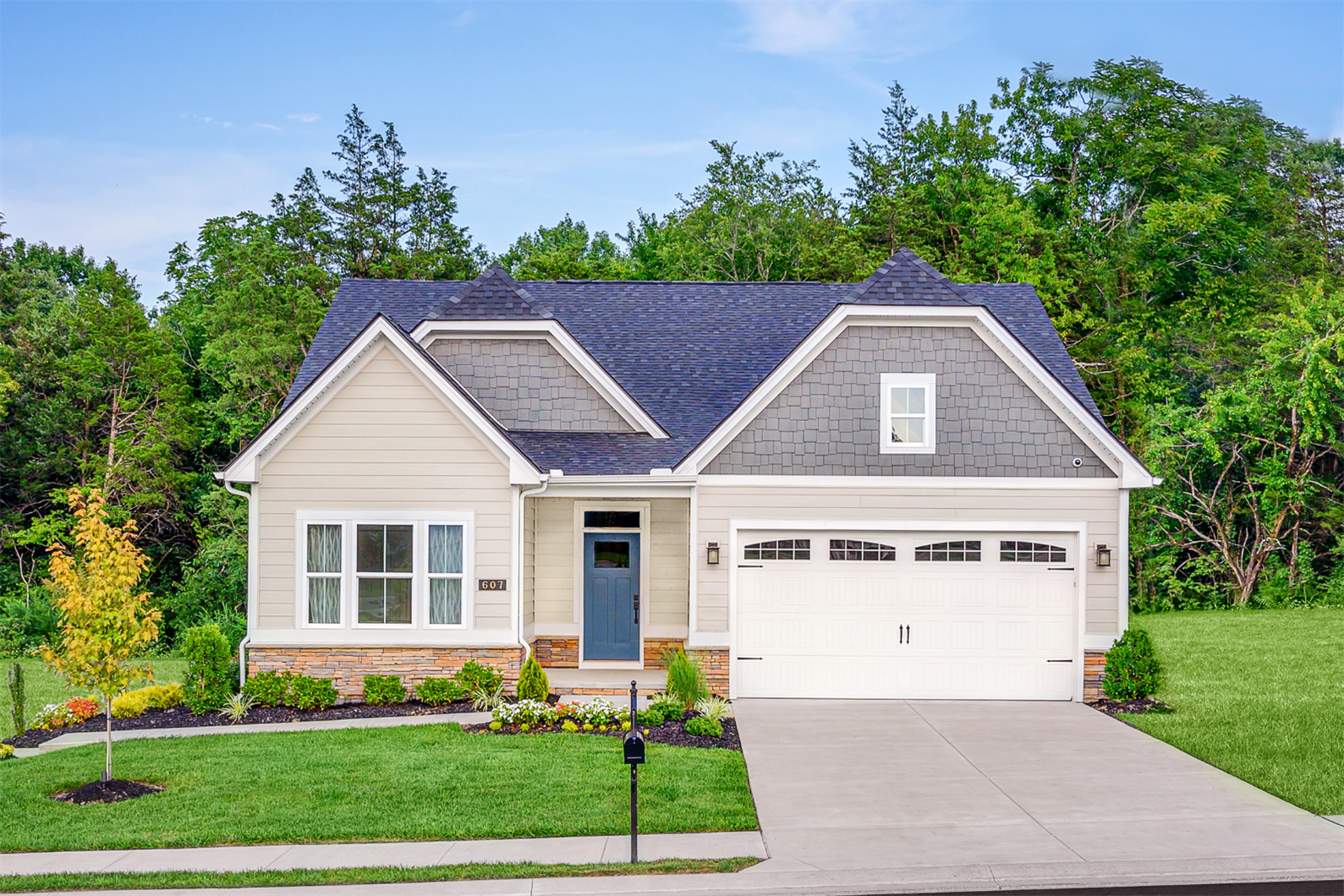 available home in Fairwinds