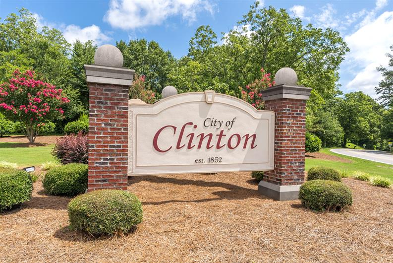 Hampton Woods SingleFamily Homes One Level Living for Sale Ryan Homes