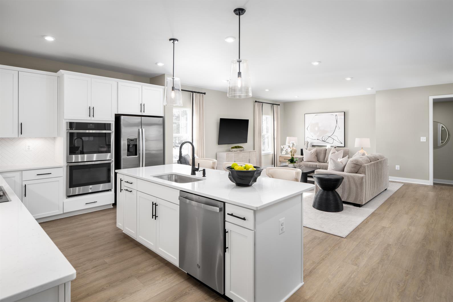 available home in Parq