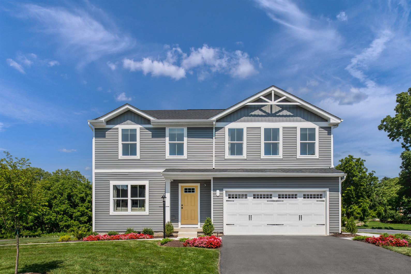 available home in Stonington