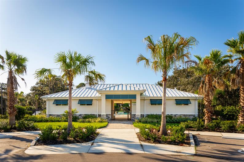 Summerwoods SingleFamily Homes and MainLevel Owner's Suite Homes for