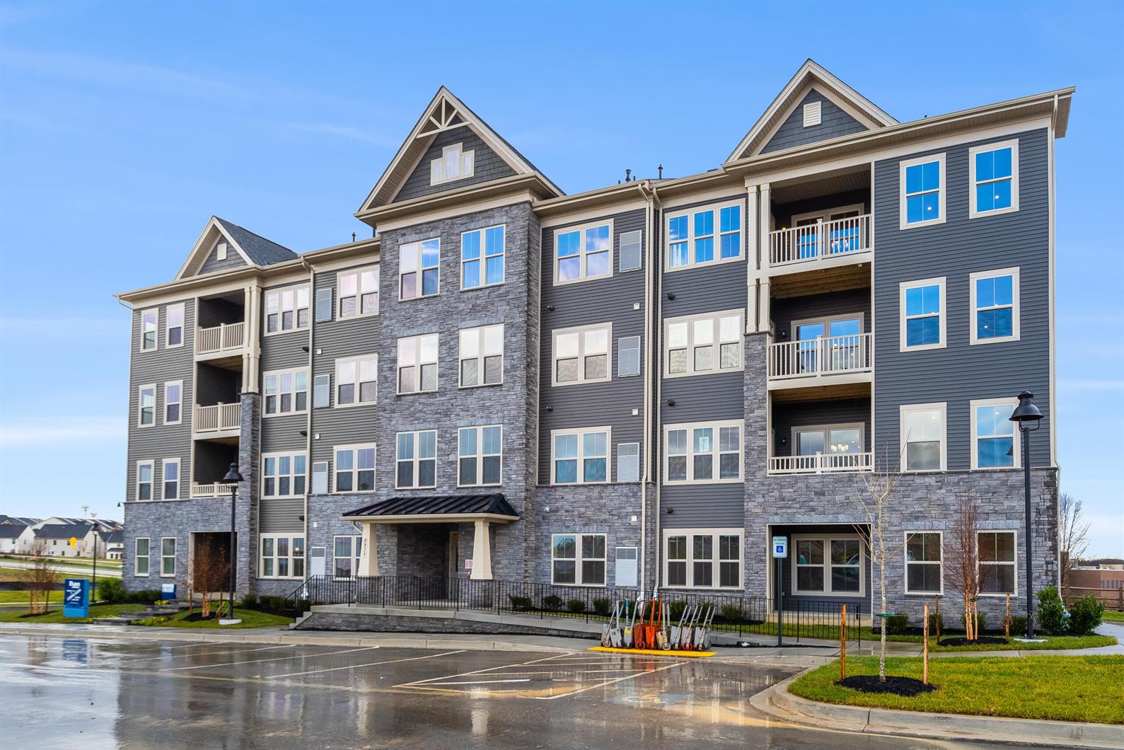 available home in Cromwell 55+ Condos