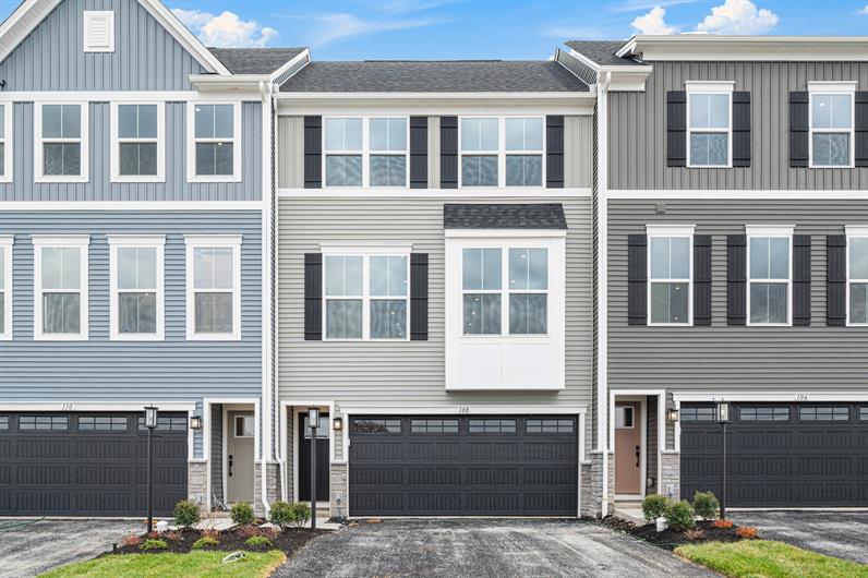 Available home in Scenic Ridge