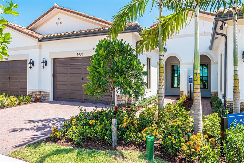 The Falls at Parkland Villas 55+ Villas and MainLevel Owner's Suite