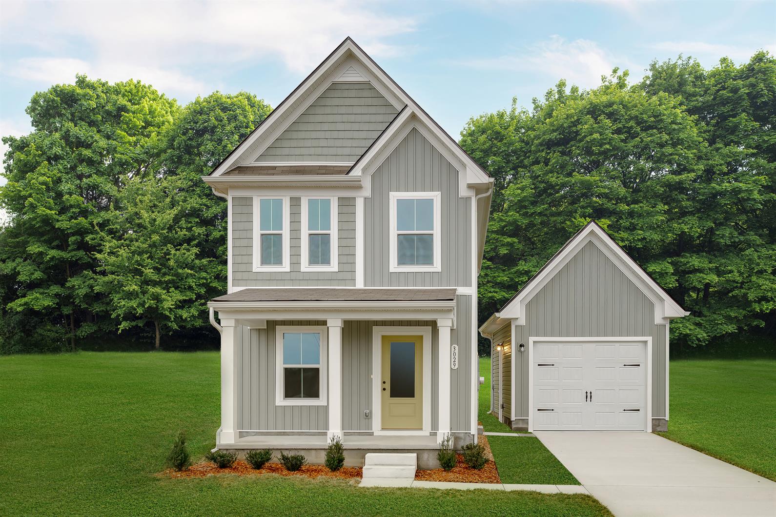 available home in Colonial Village