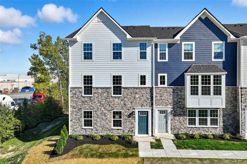 Available home in Forest Hill