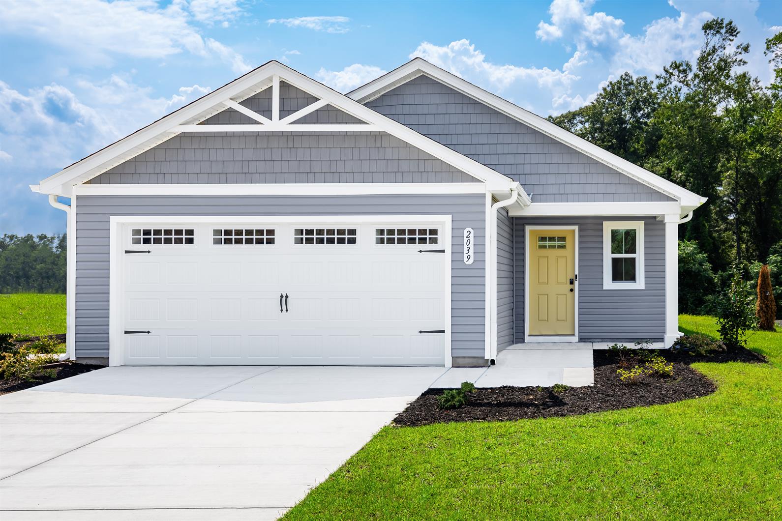 available home in Colonial Village